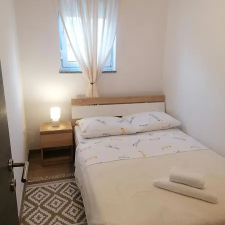 Marina Apartman